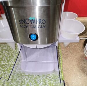 Nostalgia Snow Pro Ice Shaver
